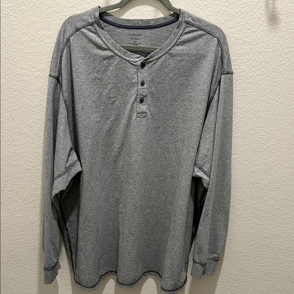 Roundtree & Yorke Long Sleeve Gray Henley Shirt